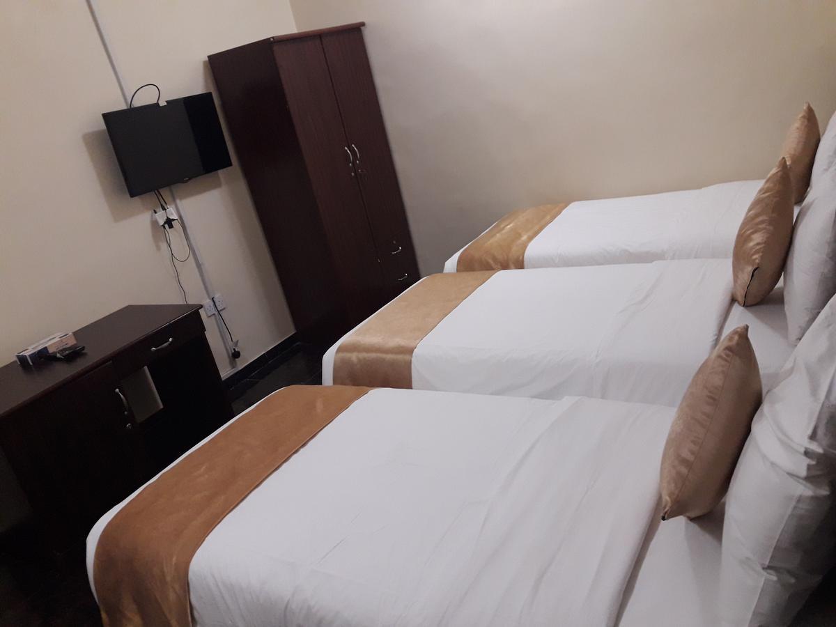 Lake Hotel Mukhi 외부 사진